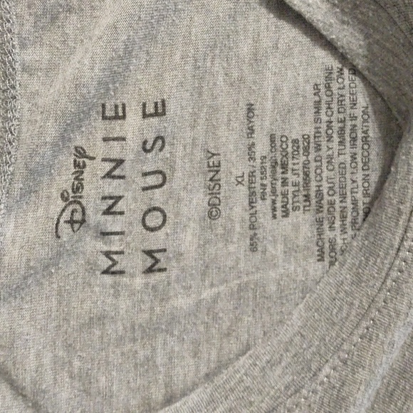 Disney mickey mouse and minnie mouse tshirt bundle - Picture 4 of 6